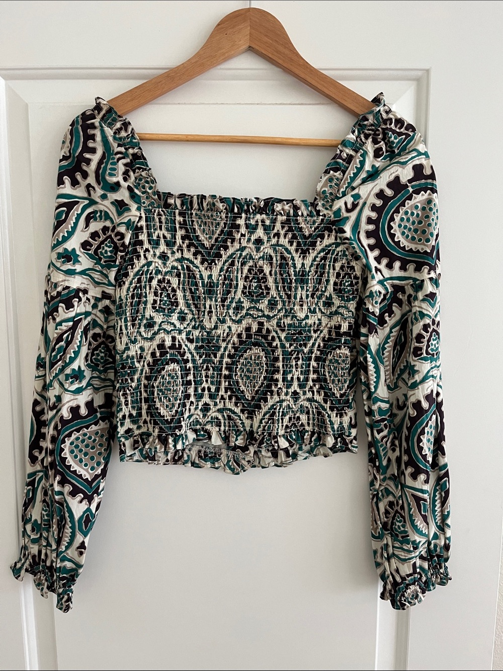 Love The Label Paisley Green White Puff Sleeve Crop Top 100% Cotton Cowgirl - Picture 2 of 7